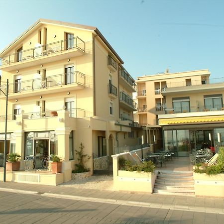 Hotel Bridge Bellaria-Igea Marina Exteriér fotografie
